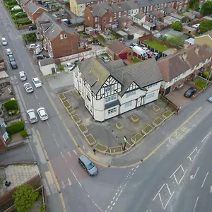 2d Spv Double En-suite Apartment Wakefield